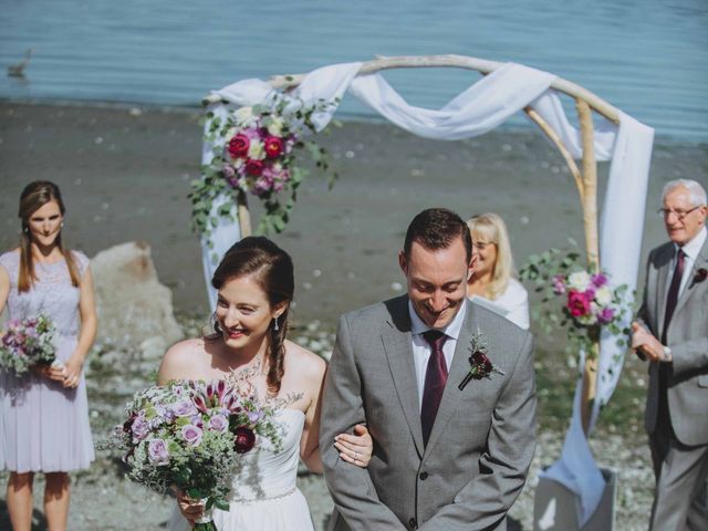 Chris and Jenny&apos;s wedding in Sidney, British Columbia 43