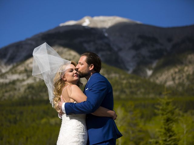 Martin and Melissa&apos;s wedding in Calgary, Alberta 20
