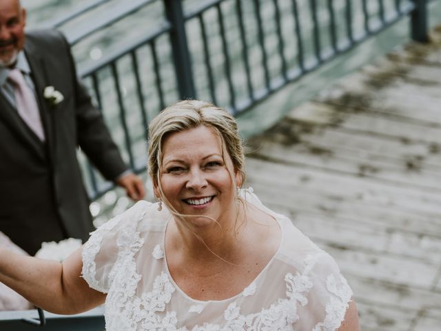 Paul and Becky&apos;s wedding in Port Colborne, Ontario 21