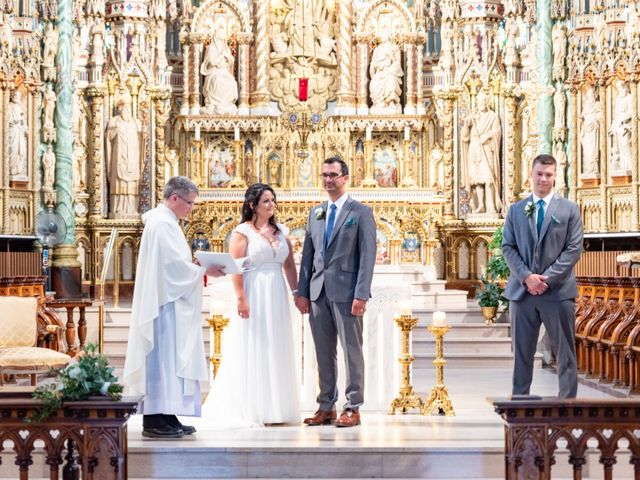 Adrian and Susie&apos;s wedding in Ottawa, Ontario 33