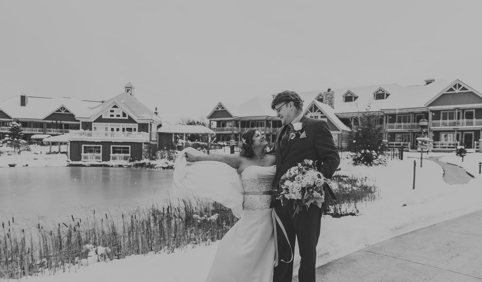David and Louisa's wedding in Collingwood, Ontario