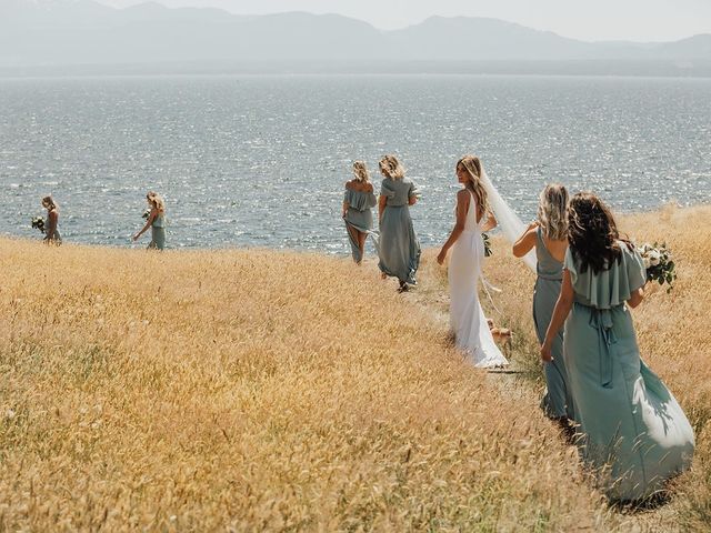 Jamie and Megan&apos;s wedding in Hornby Island, British Columbia 79