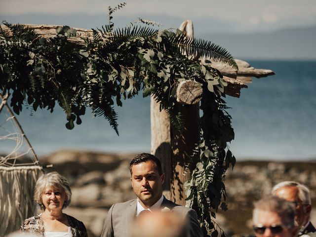 Jamie and Megan&apos;s wedding in Hornby Island, British Columbia 113