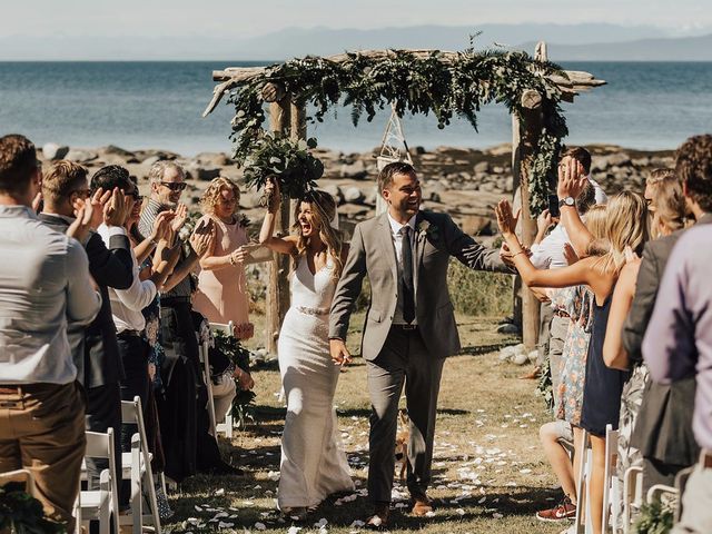 Jamie and Megan&apos;s wedding in Hornby Island, British Columbia 121