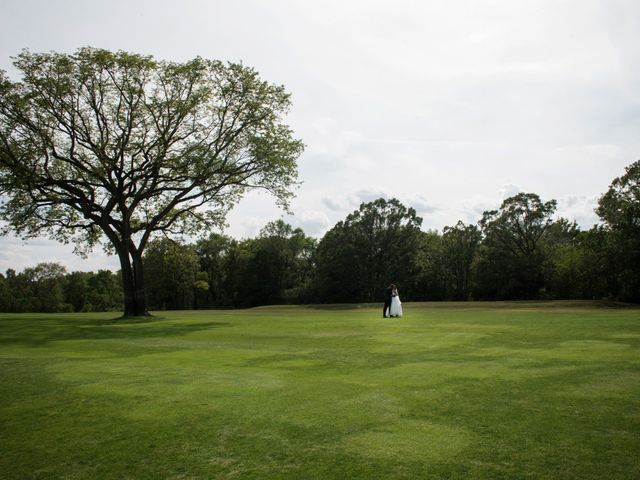 Tasha and Chris&apos;s wedding in Winnipeg, Manitoba 45