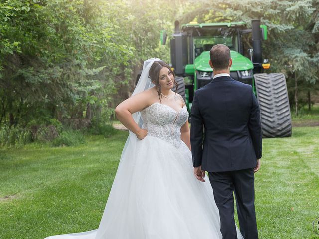 Shay and Riley's wedding in Lethbridge, Alberta 22