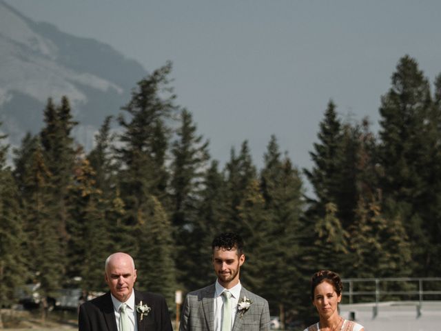 Monica and John&apos;s wedding in Banff, Alberta 5