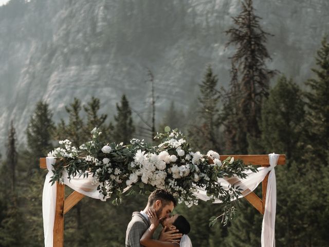 Monica and John&apos;s wedding in Banff, Alberta 23
