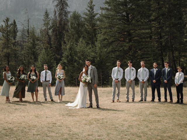 Monica and John&apos;s wedding in Banff, Alberta 28