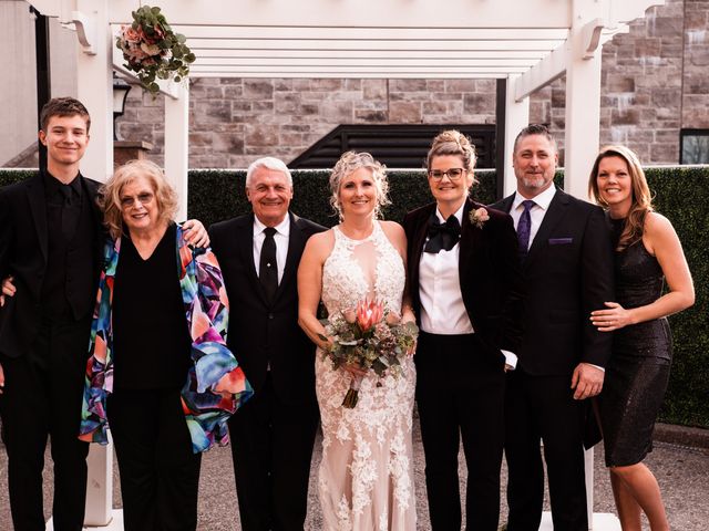 Julie and Leigh&apos;s wedding in Hamilton, Ontario 23