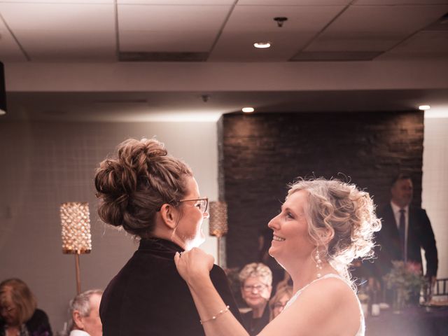 Julie and Leigh&apos;s wedding in Hamilton, Ontario 41