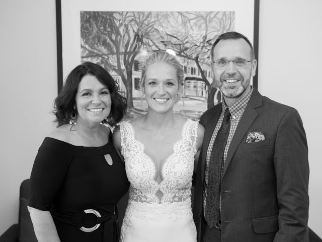 Amanda and Shaun&apos;s wedding in Winnipeg, Manitoba 49