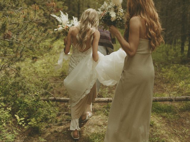 Tanner and Chelsea&apos;s wedding in Pincher Creek, Alberta 24