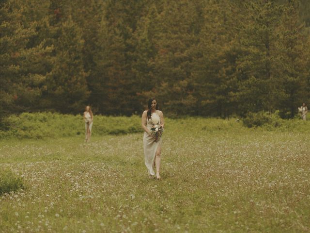 Tanner and Chelsea&apos;s wedding in Pincher Creek, Alberta 32