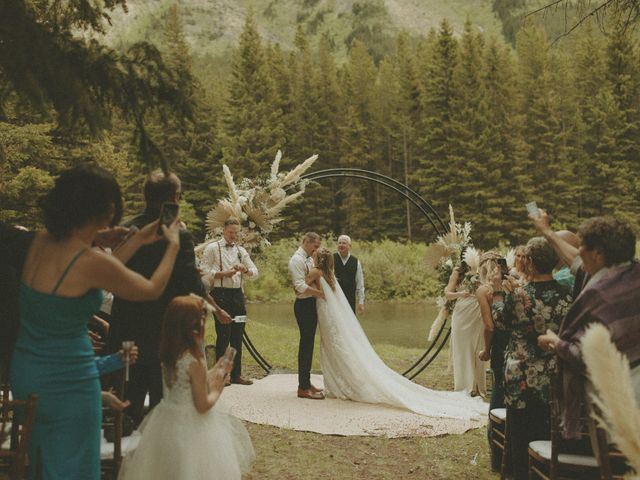 Tanner and Chelsea&apos;s wedding in Pincher Creek, Alberta 44