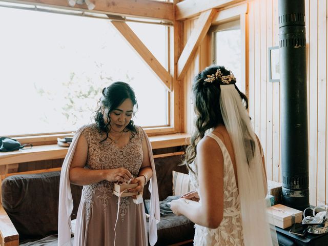 Jason and Kim&apos;s wedding in Squamish, British Columbia 56