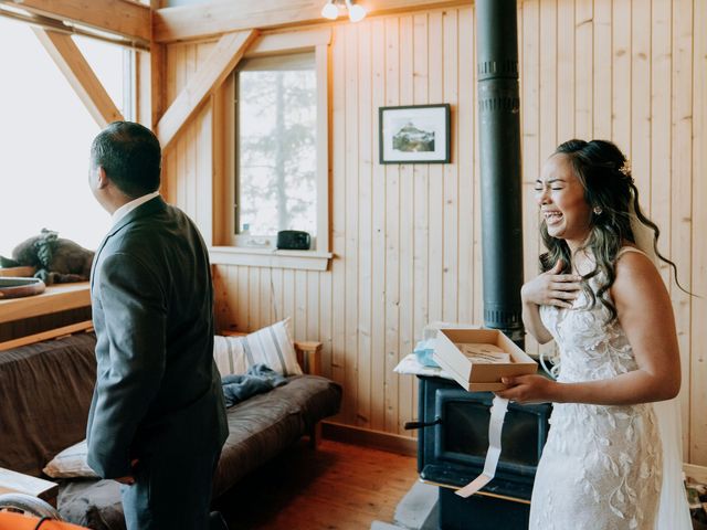 Jason and Kim&apos;s wedding in Squamish, British Columbia 60
