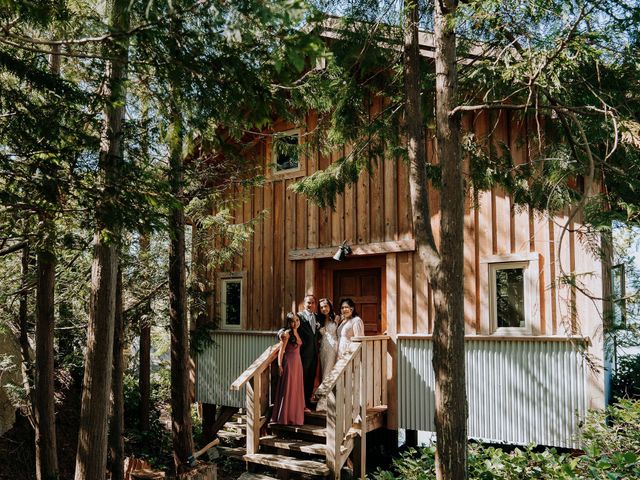 Jason and Kim&apos;s wedding in Squamish, British Columbia 63