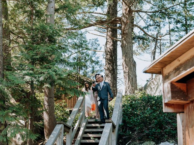 Jason and Kim&apos;s wedding in Squamish, British Columbia 65