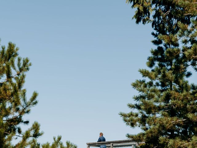 Jason and Kim&apos;s wedding in Squamish, British Columbia 77