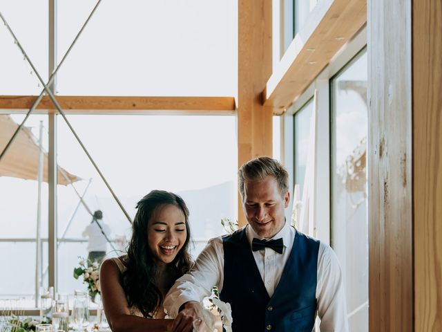 Jason and Kim&apos;s wedding in Squamish, British Columbia 184