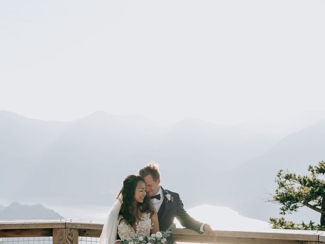 Jason and Kim&apos;s wedding in Squamish, British Columbia 213