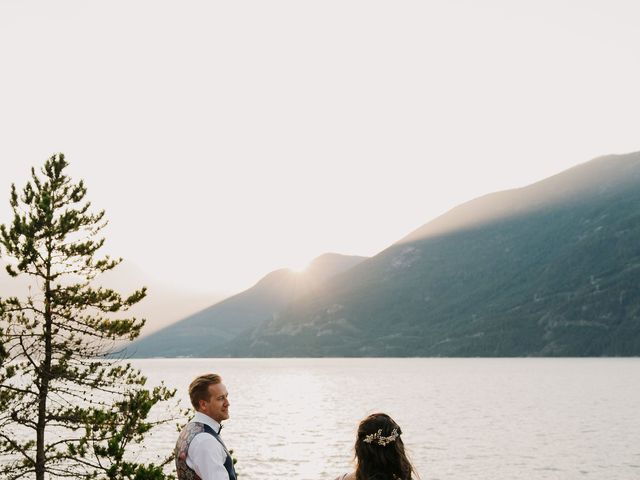 Jason and Kim&apos;s wedding in Squamish, British Columbia 229