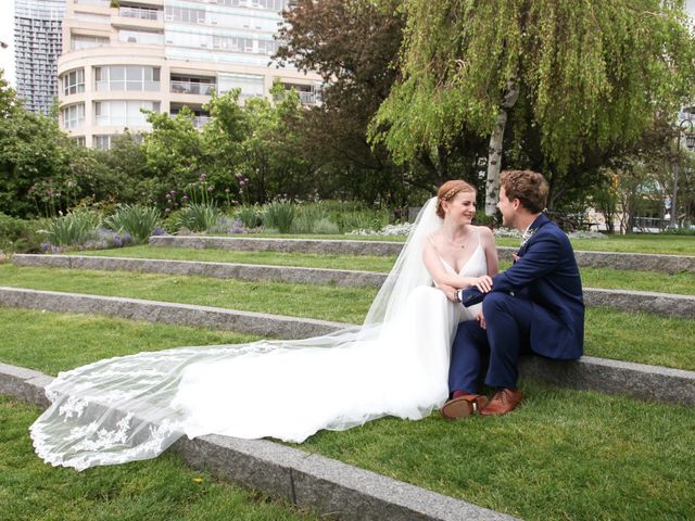 Jake and Sarah&apos;s wedding in Toronto, Ontario 38