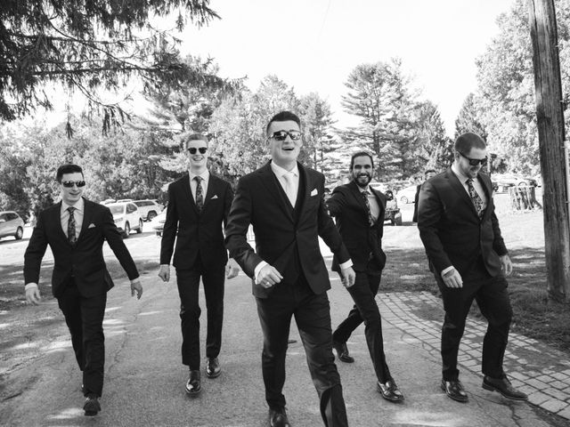 Matthew and Savannah&apos;s wedding in Ingersoll, Ontario 4