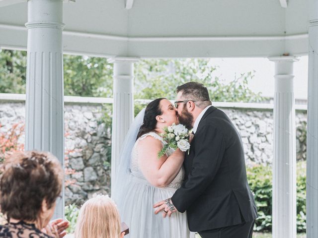 Randy and Jaclyn's wedding in Cayuga, Ontario 11