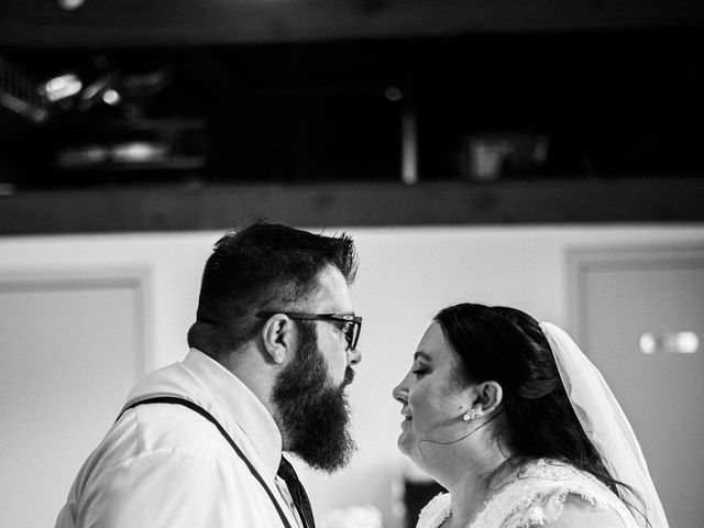 Randy and Jaclyn's wedding in Cayuga, Ontario 21