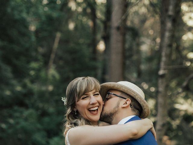 Jack and Emily&apos;s wedding in Bowen Island, British Columbia 51