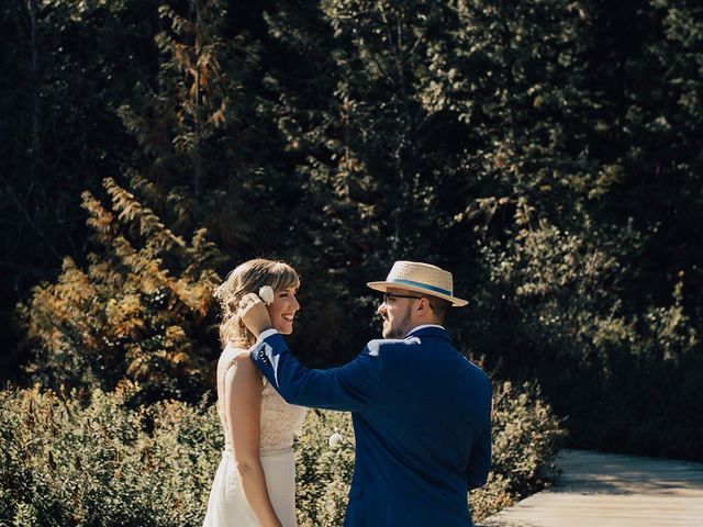 Jack and Emily&apos;s wedding in Bowen Island, British Columbia 61