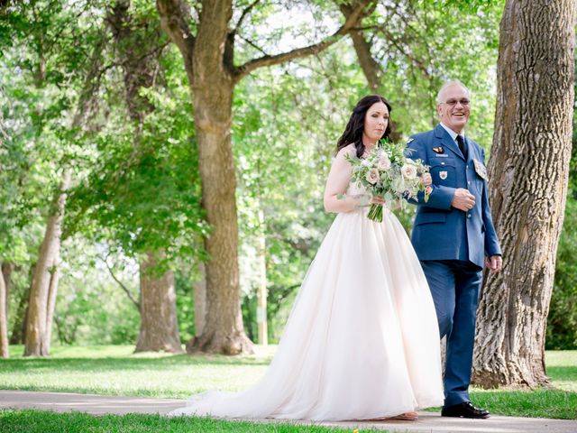 Brian and Rachel&apos;s wedding in Winnipeg, Manitoba 20