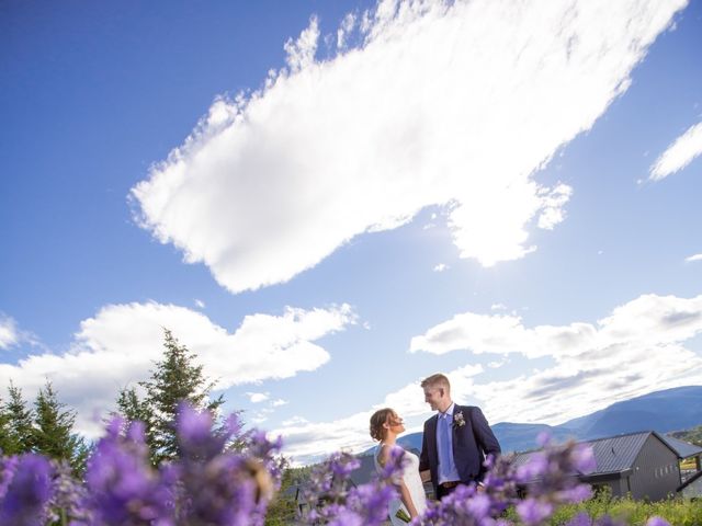 Will and Jess&apos;s wedding in Vernon, British Columbia 44