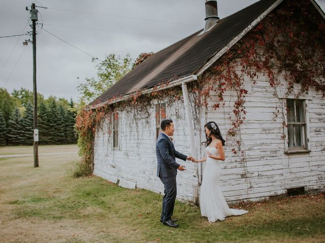Derek and Nancy&apos;s wedding in Winnipeg, Manitoba 113
