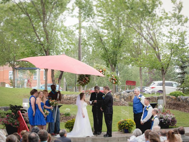 Sean and Stephanie&apos;s wedding in Edmonton, Alberta 21