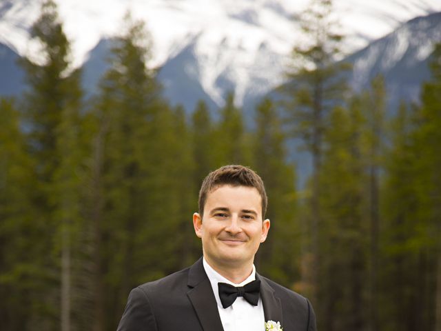 Konrad and Chelsea&apos;s wedding in Canmore, Alberta 20