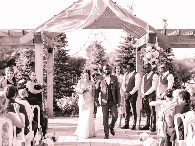Benjamin and Kendra&apos;s wedding in Niagara Falls, Ontario 1