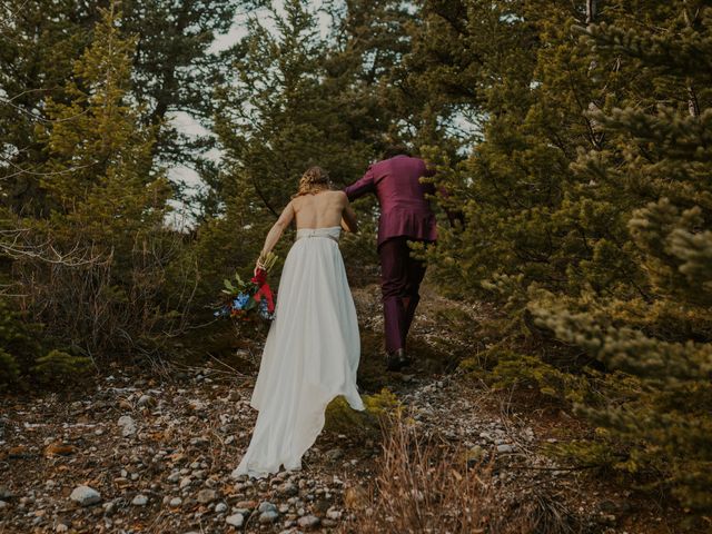 Jonas and Jordana&apos;s wedding in Canmore, Alberta 15