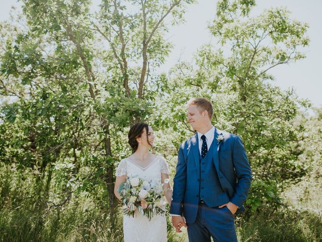 Jason and Chelsea&apos;s wedding in Winnipeg, Manitoba 110