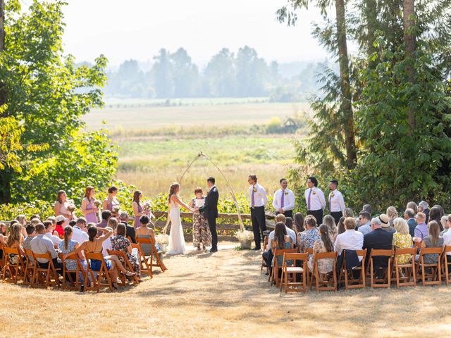 Lucas and Maggie&apos;s wedding in Nanaimo, British Columbia 12