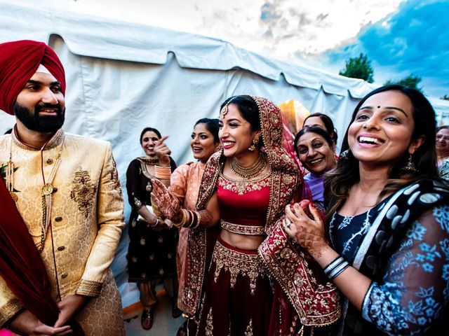 Navi and Varinder&apos;s wedding in Winnipeg, Manitoba 59