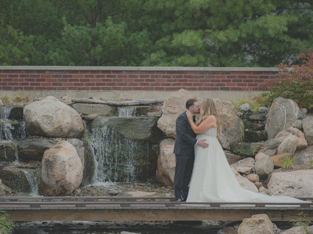 Andy and Lindsey&apos;s wedding in Niagara on the Lake, Ontario 17