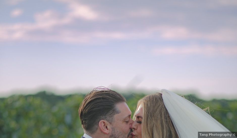 Andy and Lindsey's wedding in Niagara on the Lake, Ontario