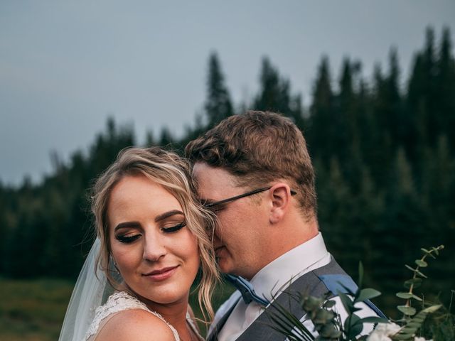 Mackenzie and Sarah&apos;s wedding in Edmonton, Alberta 56