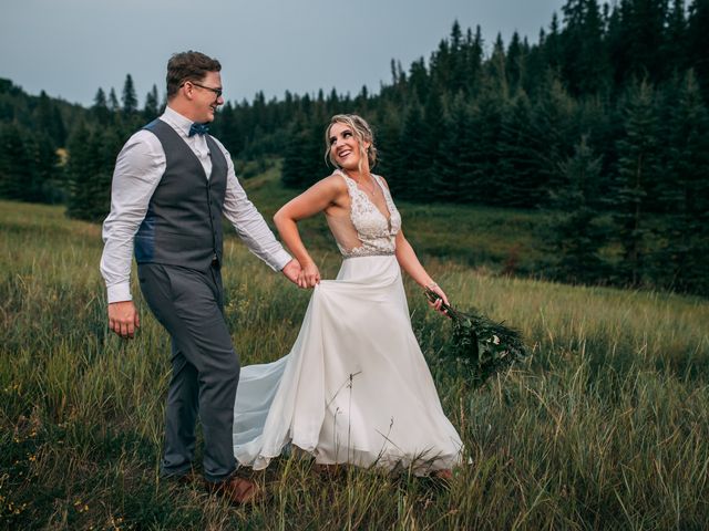 Mackenzie and Sarah&apos;s wedding in Edmonton, Alberta 58