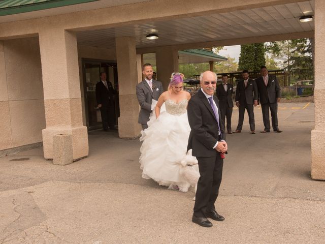 Danielle and Jared&apos;s wedding in Winnipeg, Manitoba 38