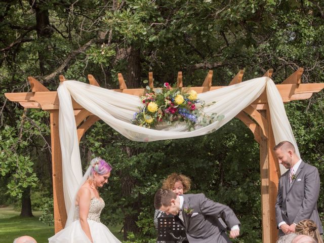 Danielle and Jared&apos;s wedding in Winnipeg, Manitoba 103