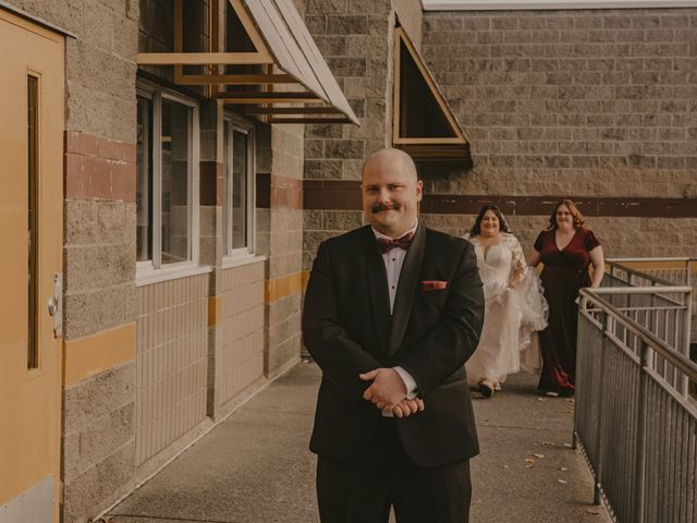 Tyson and Laura&apos;s wedding in Nanaimo, British Columbia 54